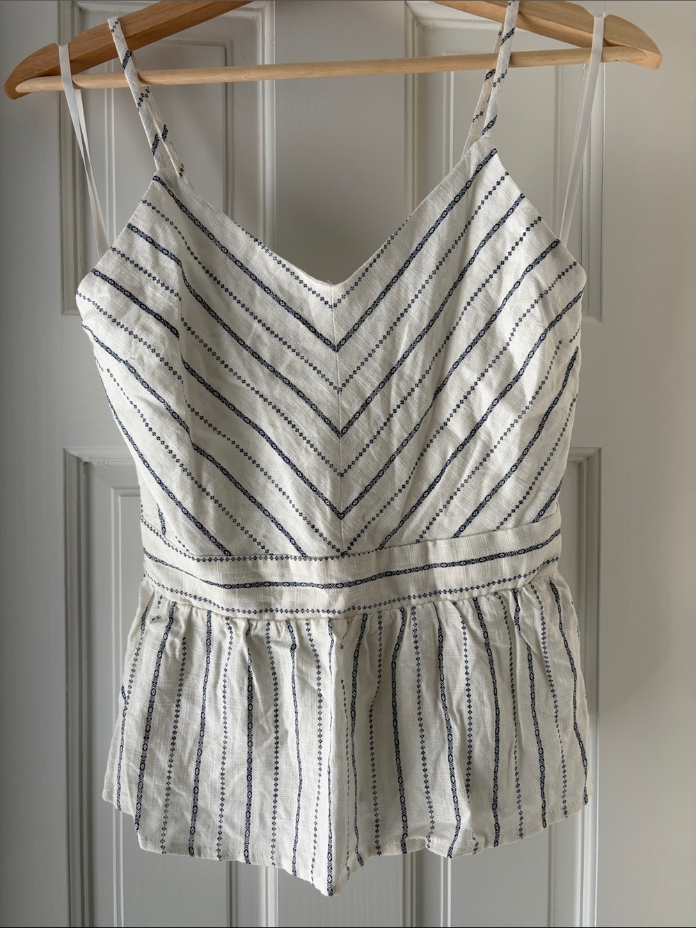 Monteau White and Navy V-Neck Striped Tank Top